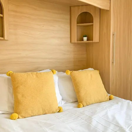 Holiday home Battersea Wharf *