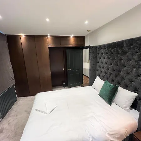 Rosewood Residences Knightsbridge *