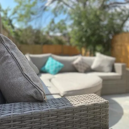 Holiday home Wembley Luxury Residence- Opulence House *