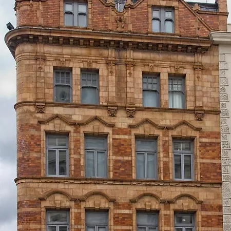 Keystone House Hotel