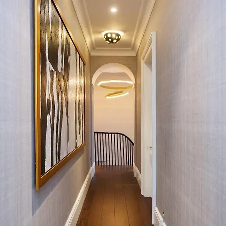 Veeve - Pears And Graces Holiday home London
