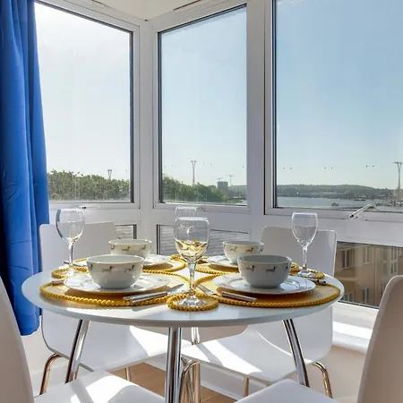 Flourish - Constant Court - Canary Wharf *