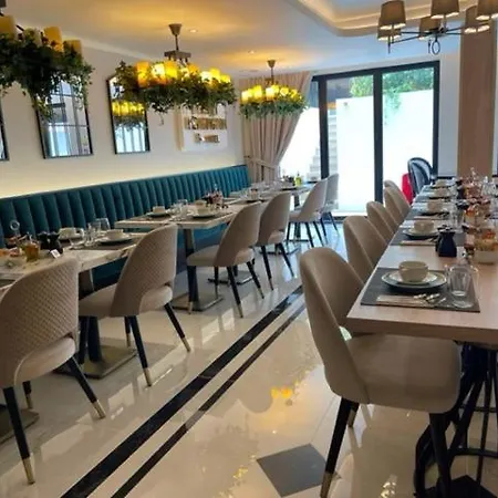 Merit Kensington Hotel