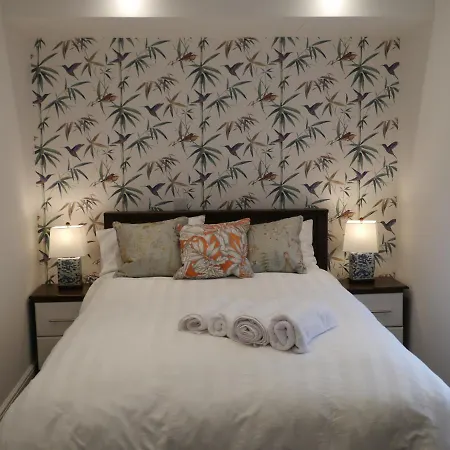 64 Avonmore Olympia Kensington Boutique London