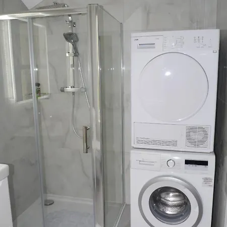 64 Avonmore Olympia Kensington Boutique