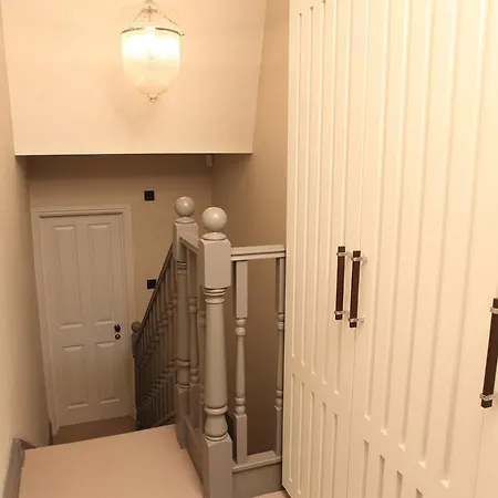 Metro Star Guest house