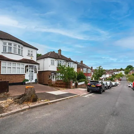 Large Modern 3 Bedroom House West Norwood Crystal Palace Gipsy Hill Holiday home