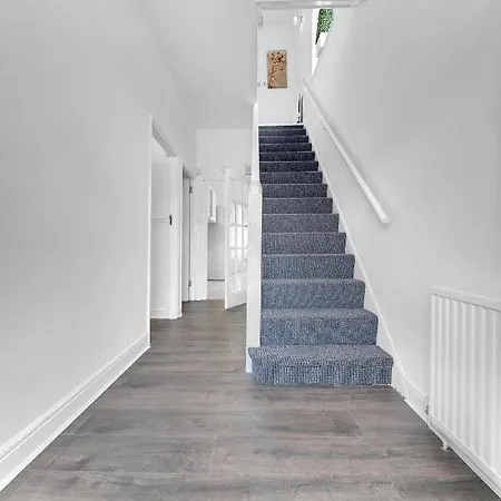 Holiday home Large Modern 3 Bedroom House West Norwood Crystal Palace Gipsy Hill London