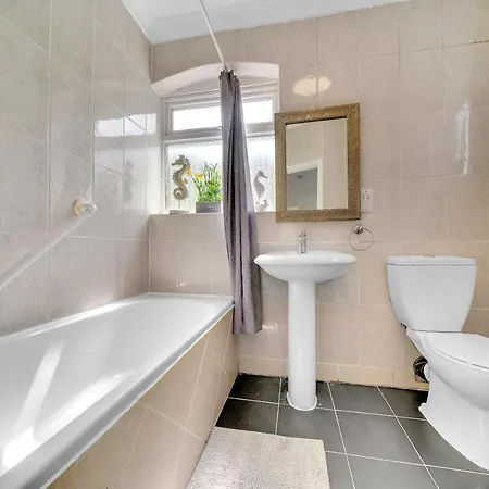 Large Modern 3 Bedroom House West Norwood Crystal Palace Gipsy Hill Holiday home London