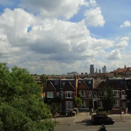 Apartment Modern 2-bedroom Flat Near Chelsea