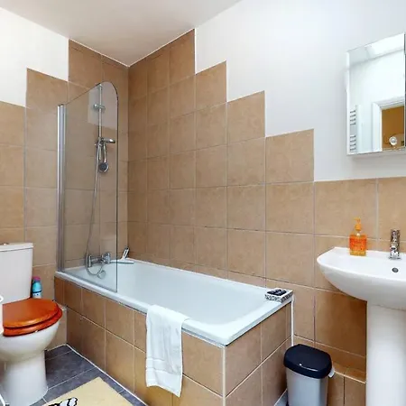 Lovely 1 Bedroom Flat In Wimbledon