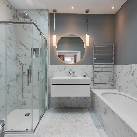 Stunning Maida Vale Near Regents Canal By Underthedoormat London