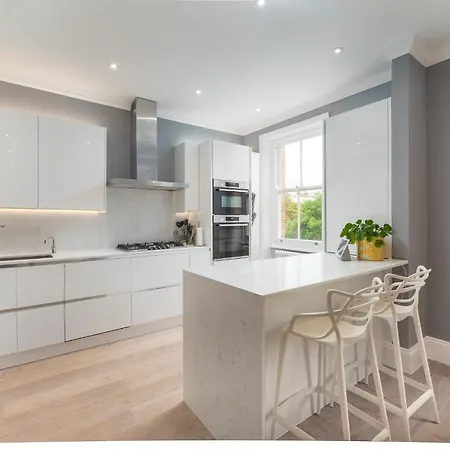 Stunning Maida Vale Near Regents Canal By Underthedoormat Apartment *