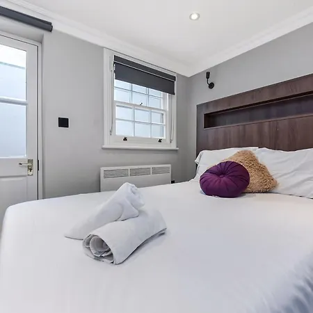 Apartment York By Dc