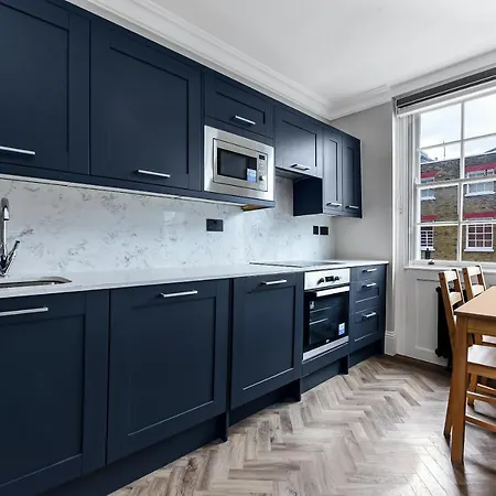 Apartment York By Dc