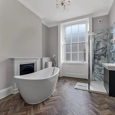 Apartment York By Dc