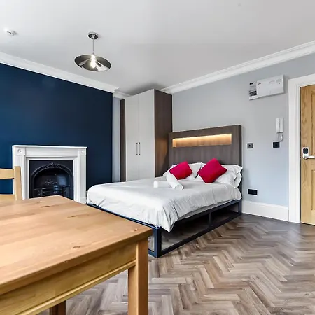 Apartment York By Dc *