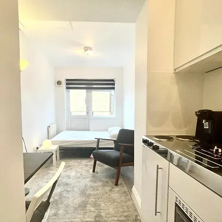 Apartament Stylish By Luxestays Shepherds Bush *