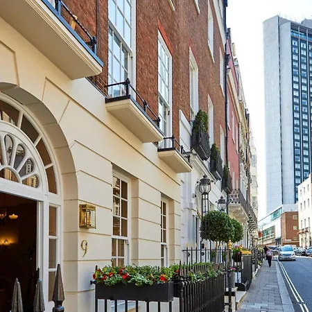 Apartment 9 Hertford Street