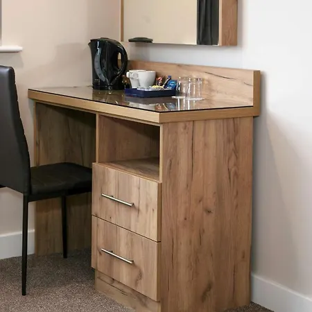 Western Northfields Ealing Hotel 3*