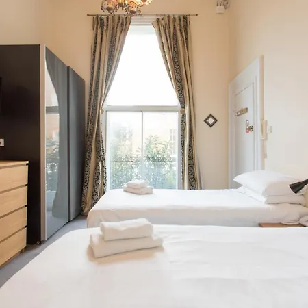 Hotel Amber Hotel-suites