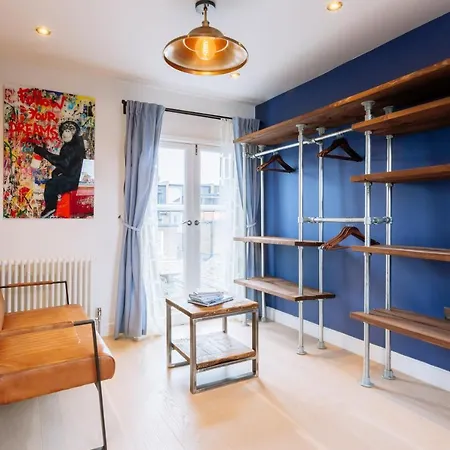 Homestay Luxury And Bright Bedrooms In Queens Park London