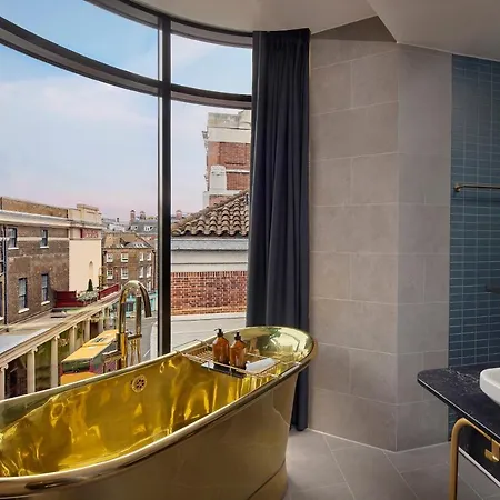 Amano Covent Garden Hotel 4*