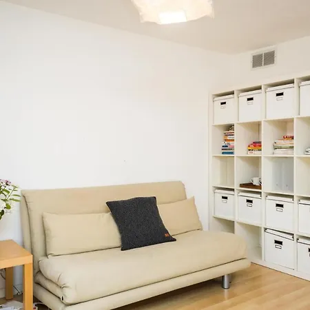 Apartment Modern 4 Bedroom Terraced House By The Thames