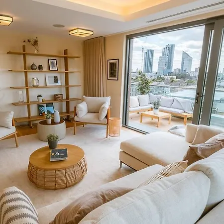 Penthouse. Roof Terrace. Shoreditch. Ac Apartment