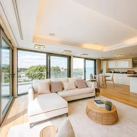 Penthouse. Roof Terrace. Shoreditch. Ac Apartment