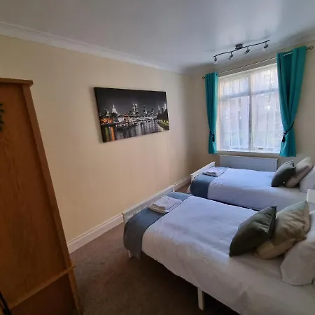 Ew Apartment