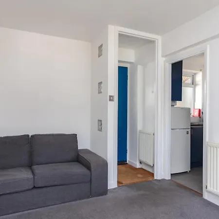 Cosy 1 Bedroom In Earlsfield Sw Apartment *