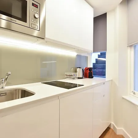 Earls Court East Serviced By Stayprime 3* Λονδίνο