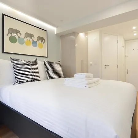Earls Court East Serviced By Stayprime Ξενοδοχείο με διαμερίσματα 3*