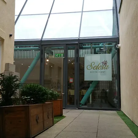 Grand Plaza Serviced