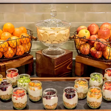 Hilton Canary Wharf 4*