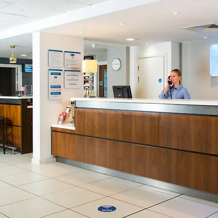 Express London-wimbledon-south, An Ihg Londen