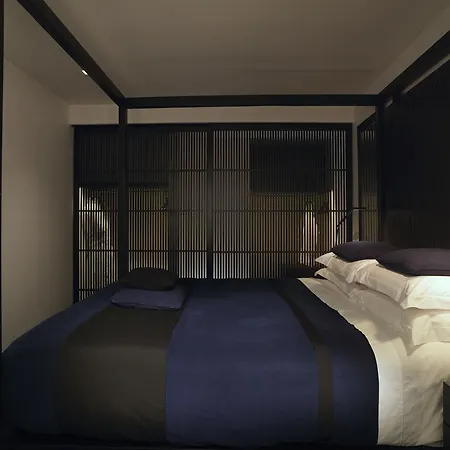 La West - Hyde Park Hotell