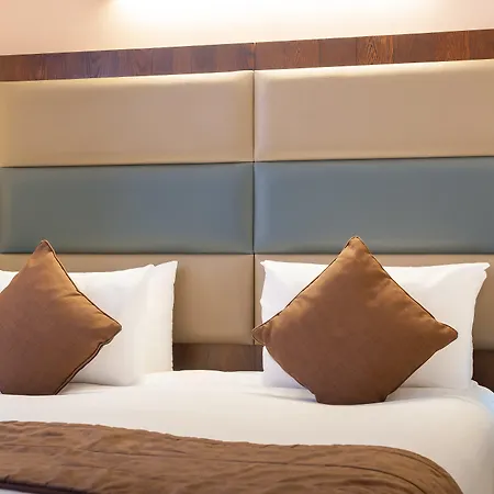 Mercure Paddington Hotel 4*