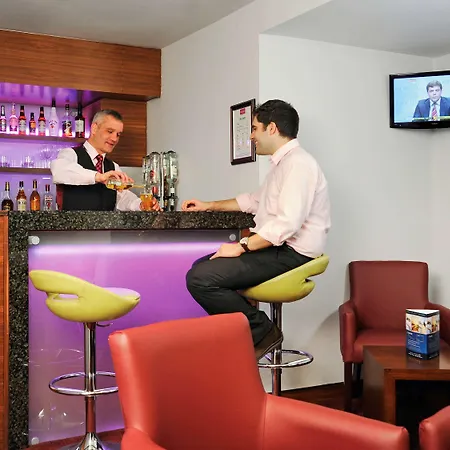 Hotel Mercure Paddington 4*