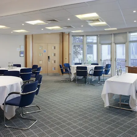 Best Western London Heathrow Ariel Hotel