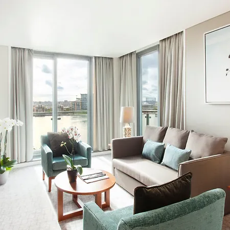 Crowne Plaza - Docklands By Ihg