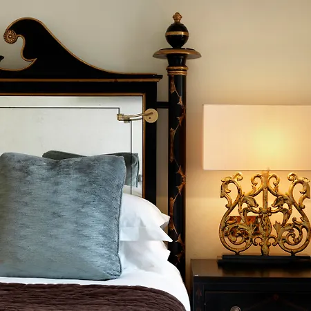 The Kensington 5* London