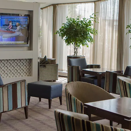Express Royal Docks By Ihg 3* Londra