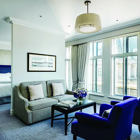 The Langham 5*