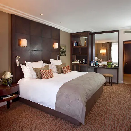 Jumeirah Carlton Tower Hotel London