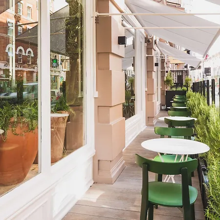 Отель Radisson Blu Hotel, Bloomsbury Лондон