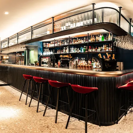 Euston Square Hotel 3*