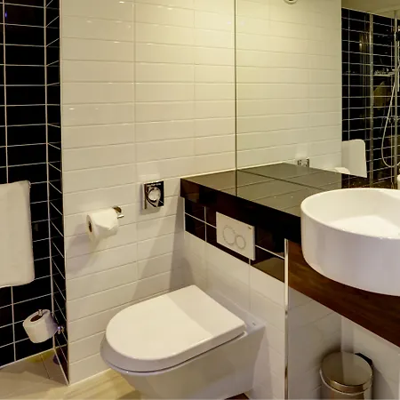 Hotel Express - Excel By Ihg London