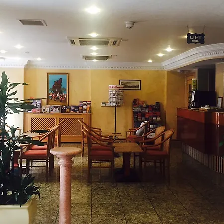 Hotel Troy